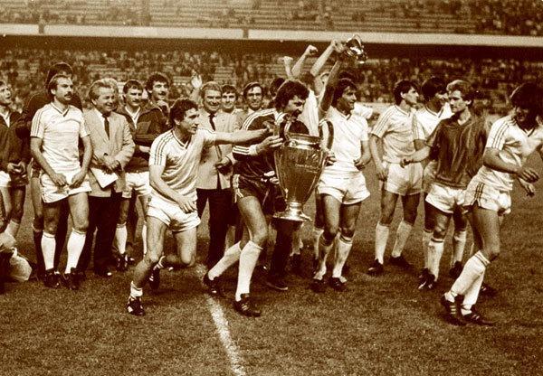 STEAUA 86