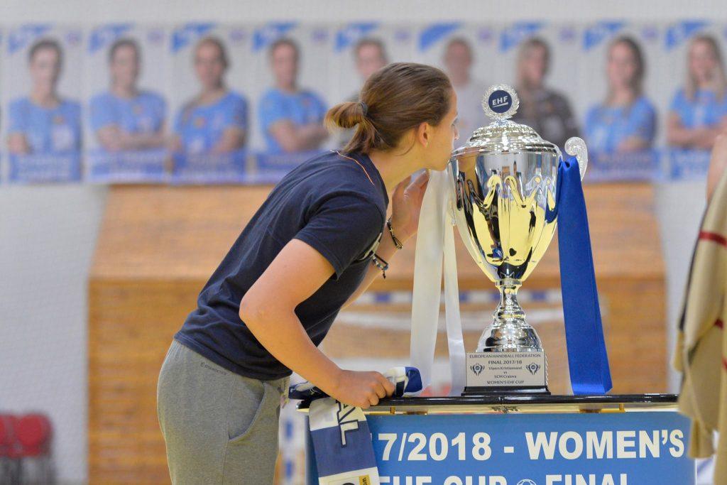 cupa-ehf-trofeu