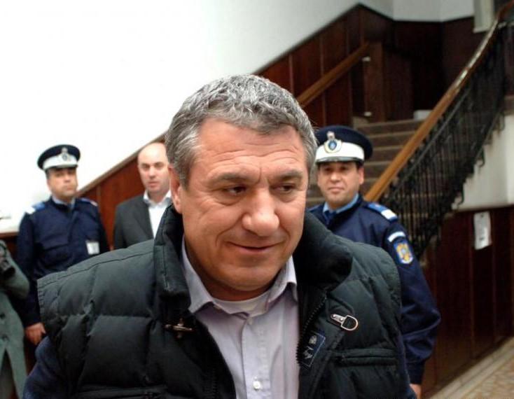 victor-becali