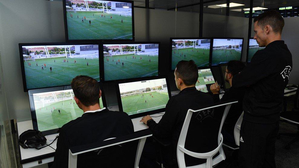 var uefa