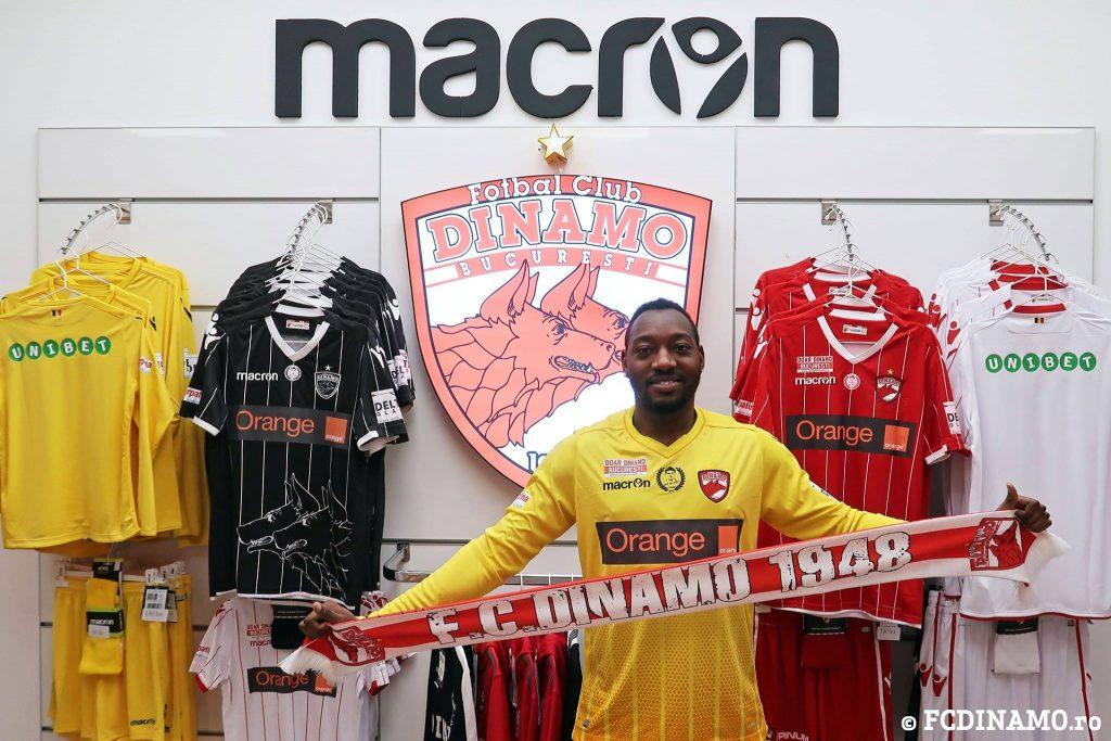 mandanda-dinamo