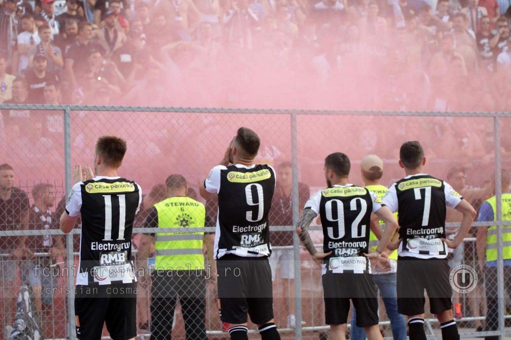 U Cluj jucatori fani