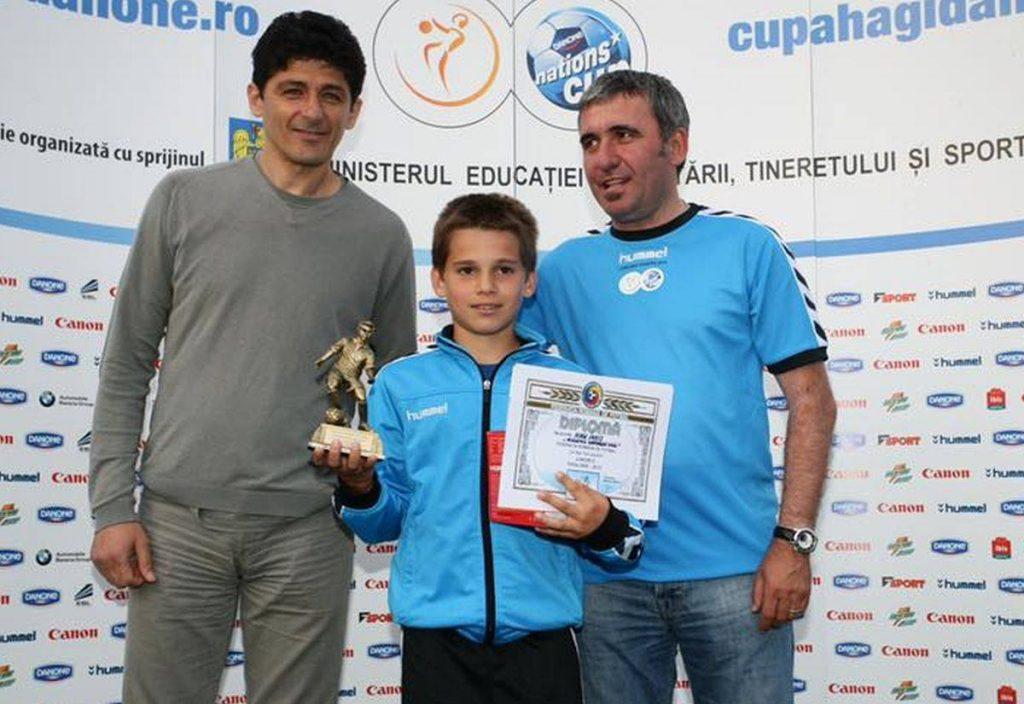 ianis hagi mic