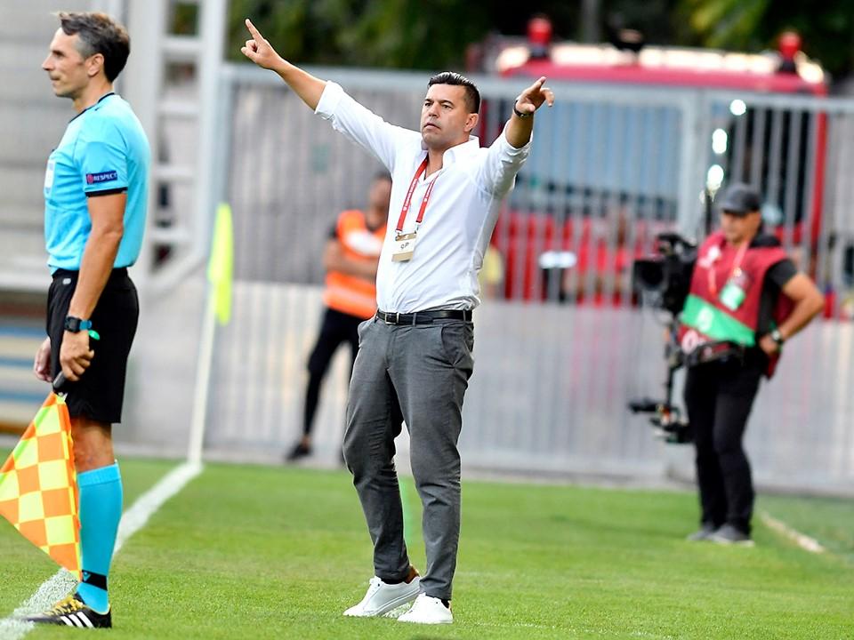 cosmin contra