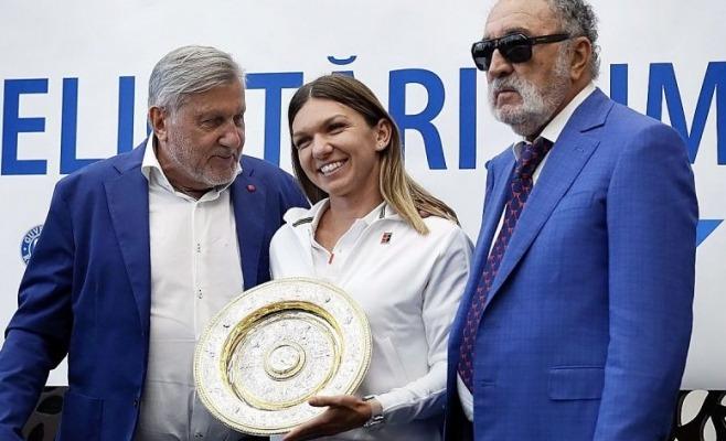 Ilie Năstase, Simona Halep şi Ion Ţiriac