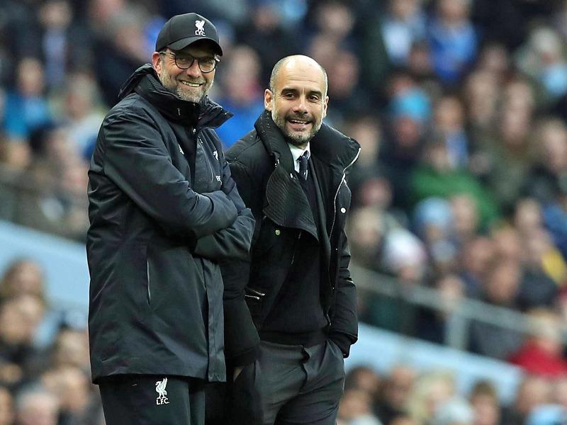 Jurgen Klopp și Pep Guardiola, pe margine la un meci al echipelor pe care le antrenează