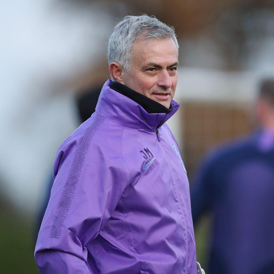 MOURINHO SPURS