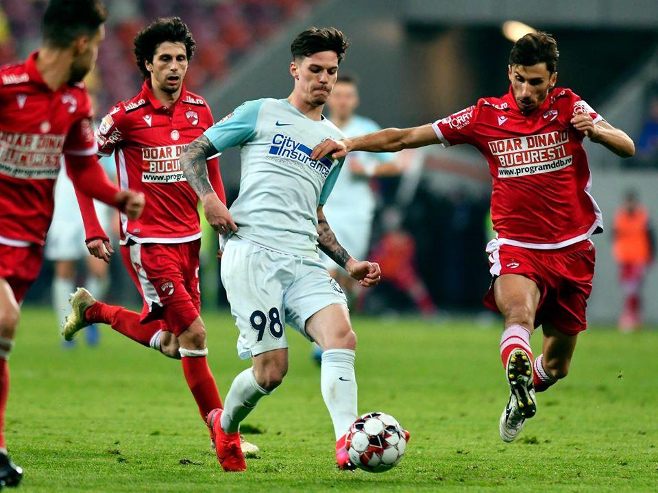 Dennis Man vs 3 jucatori Dinamo