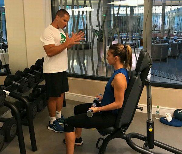 simona-halep-theo-cercel