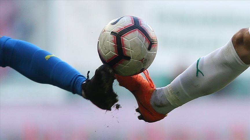 fotbal-coronavirus