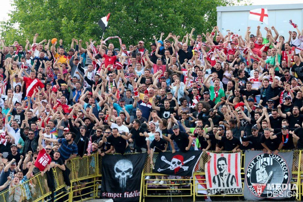 UTA fani