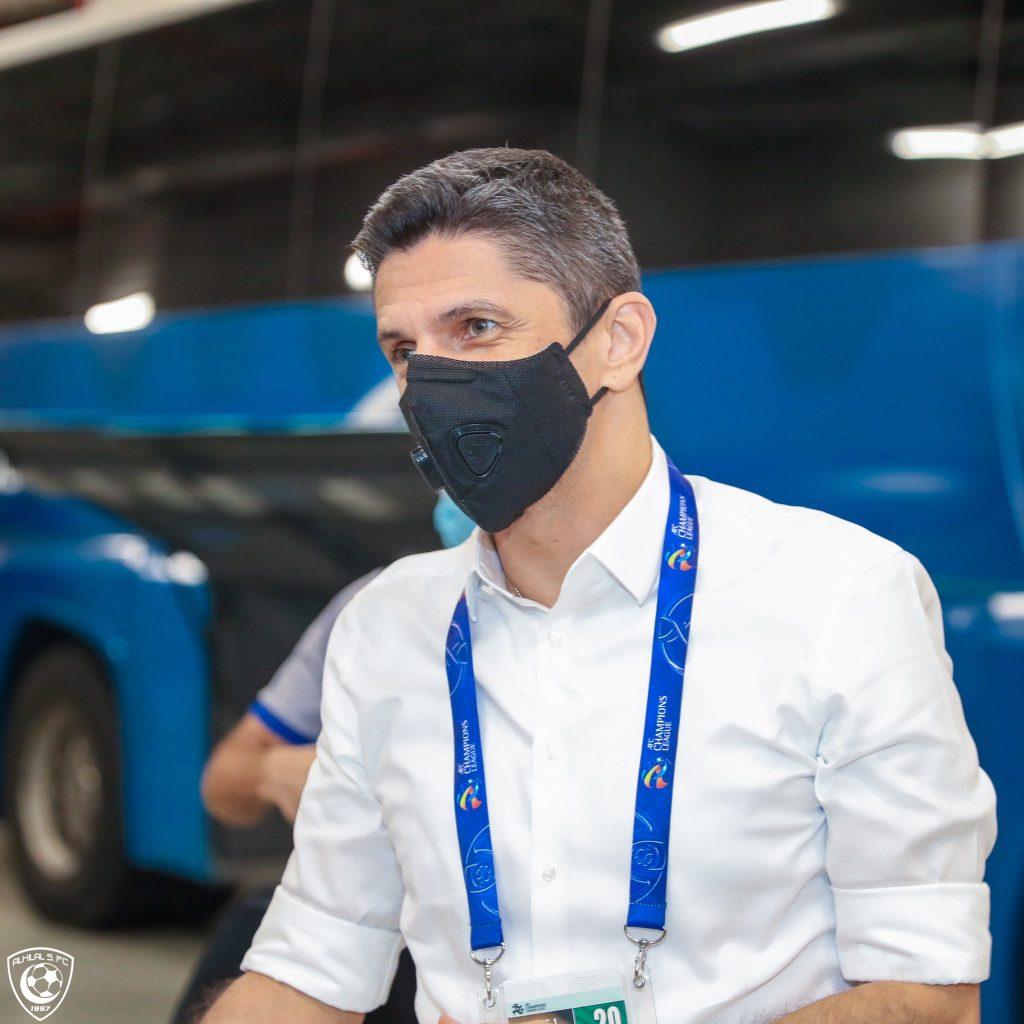 lucescu masca