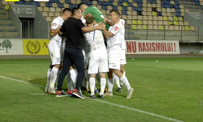 petrolul farul ilie oana