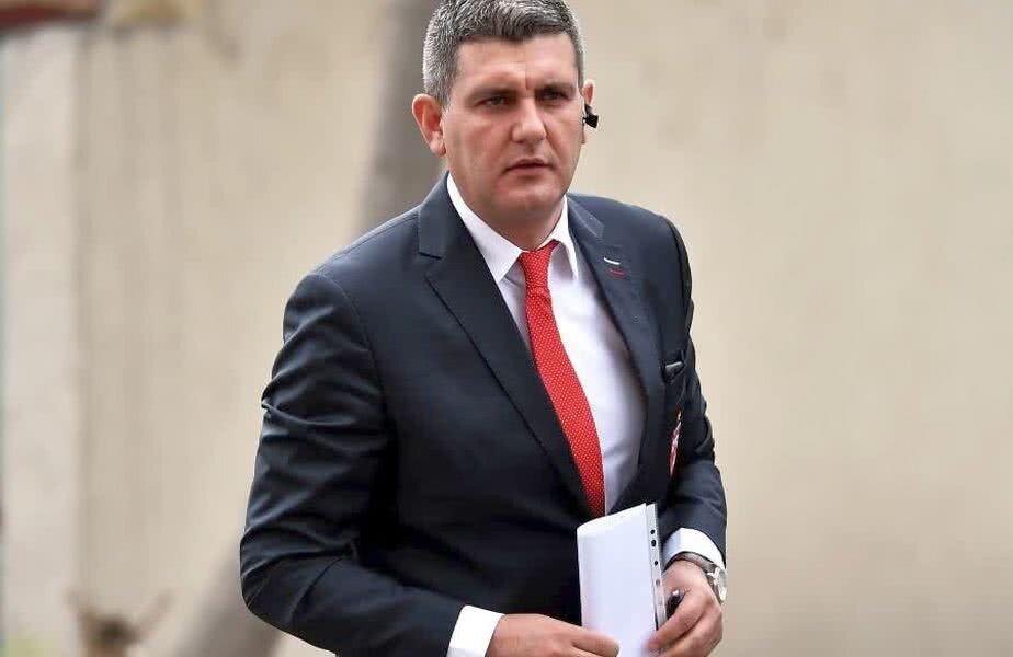 baanescu