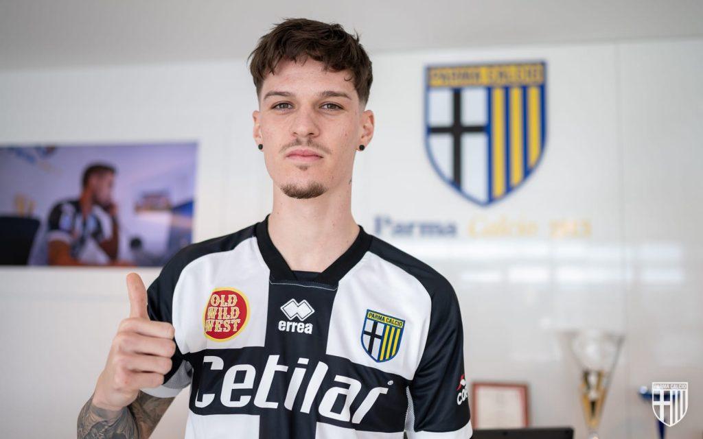 Dennis Man la Parma
