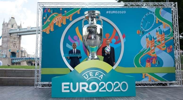 euro 2020 logo
