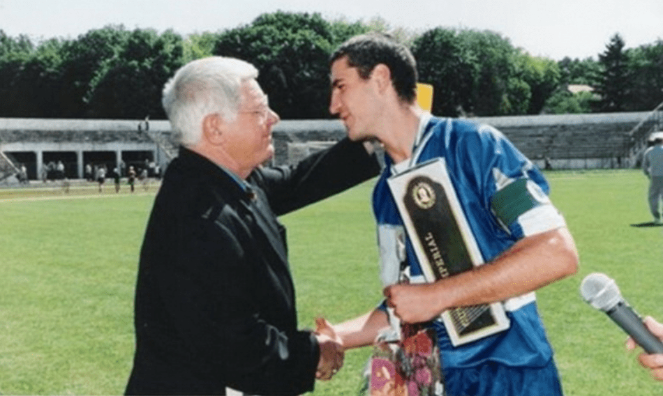 paraschiv fotbalist
