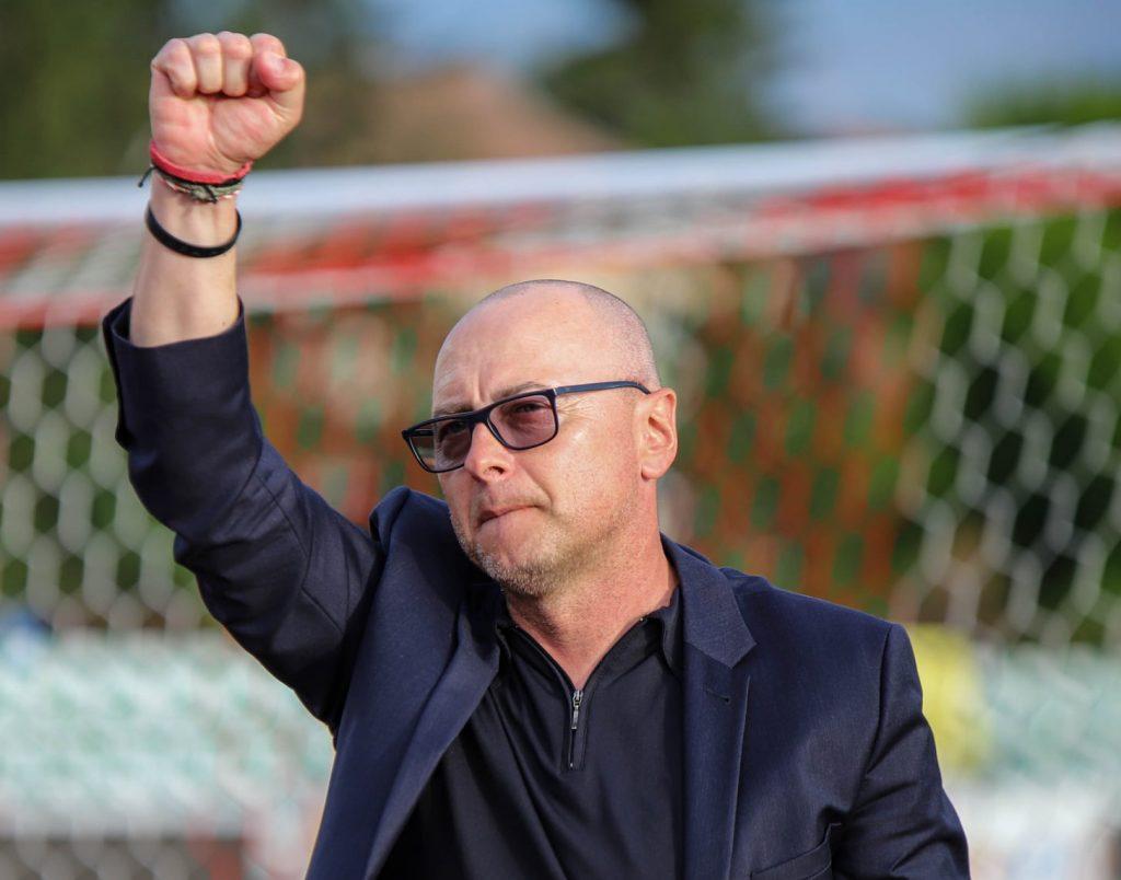 Leo Grozavu