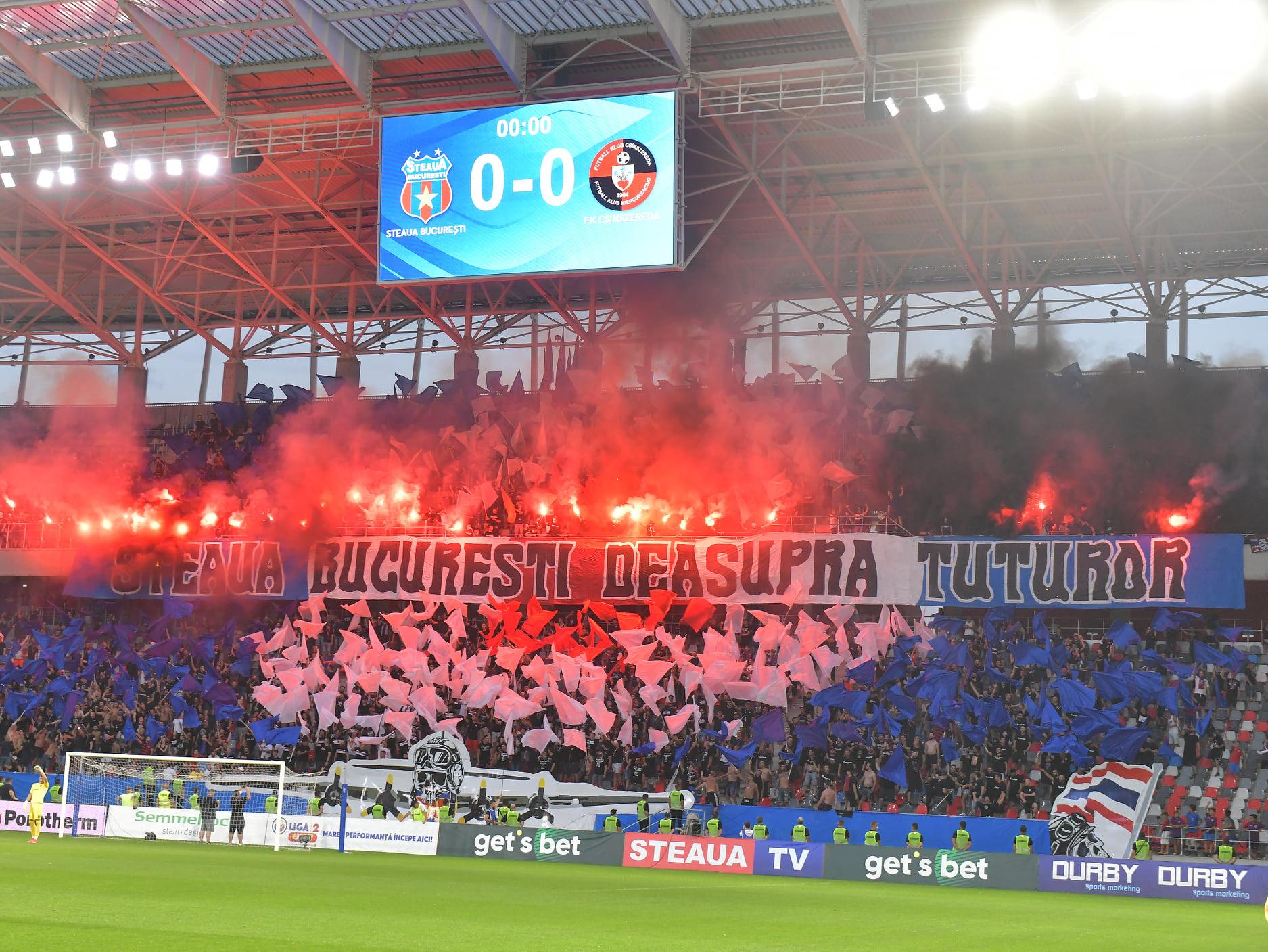 SUPORTERI STEAUA