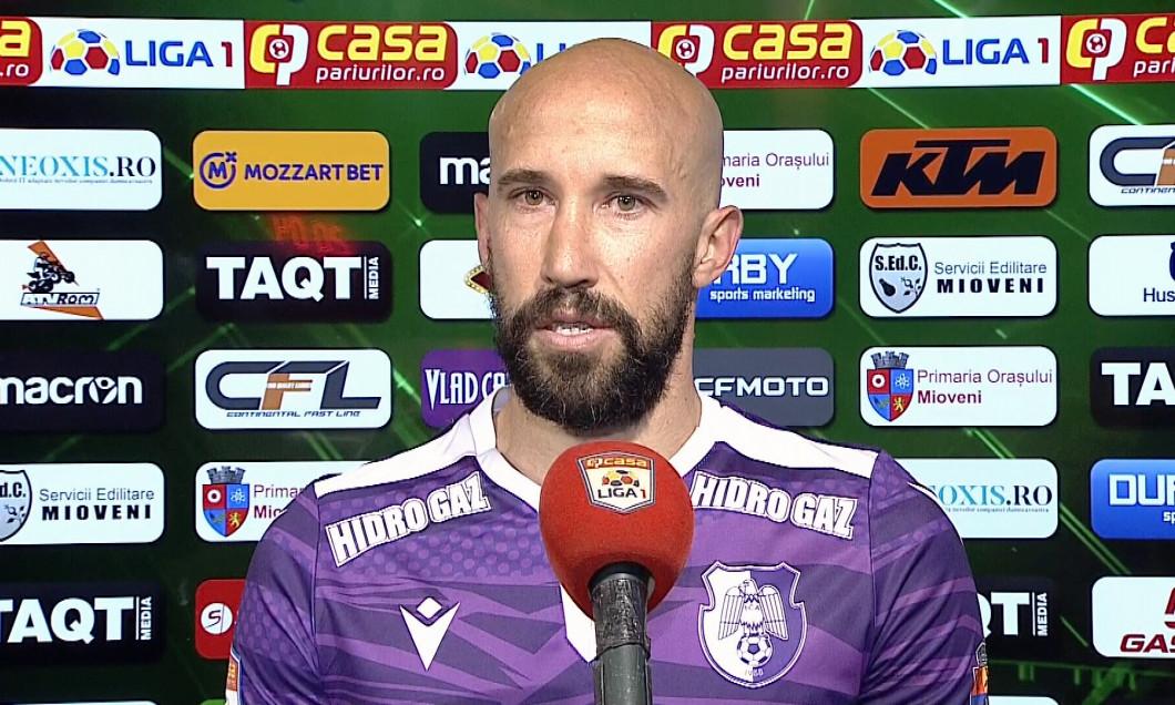 Iasmin Latovlevici