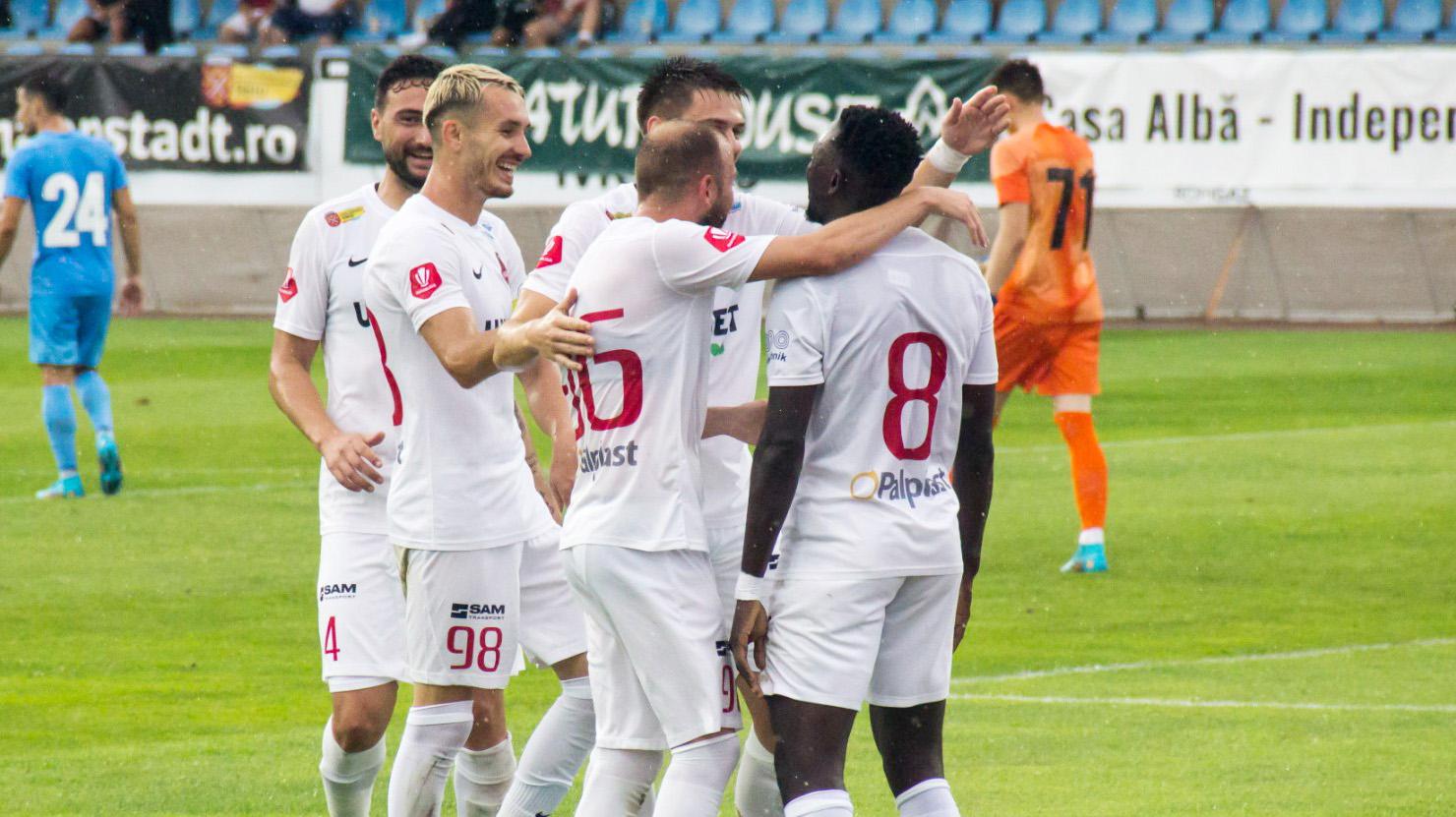 Jucătorii de la FC Hermannstadt au încasat cele două salarii restante, inclusiv bonusurile pentru promovarea în Superligă