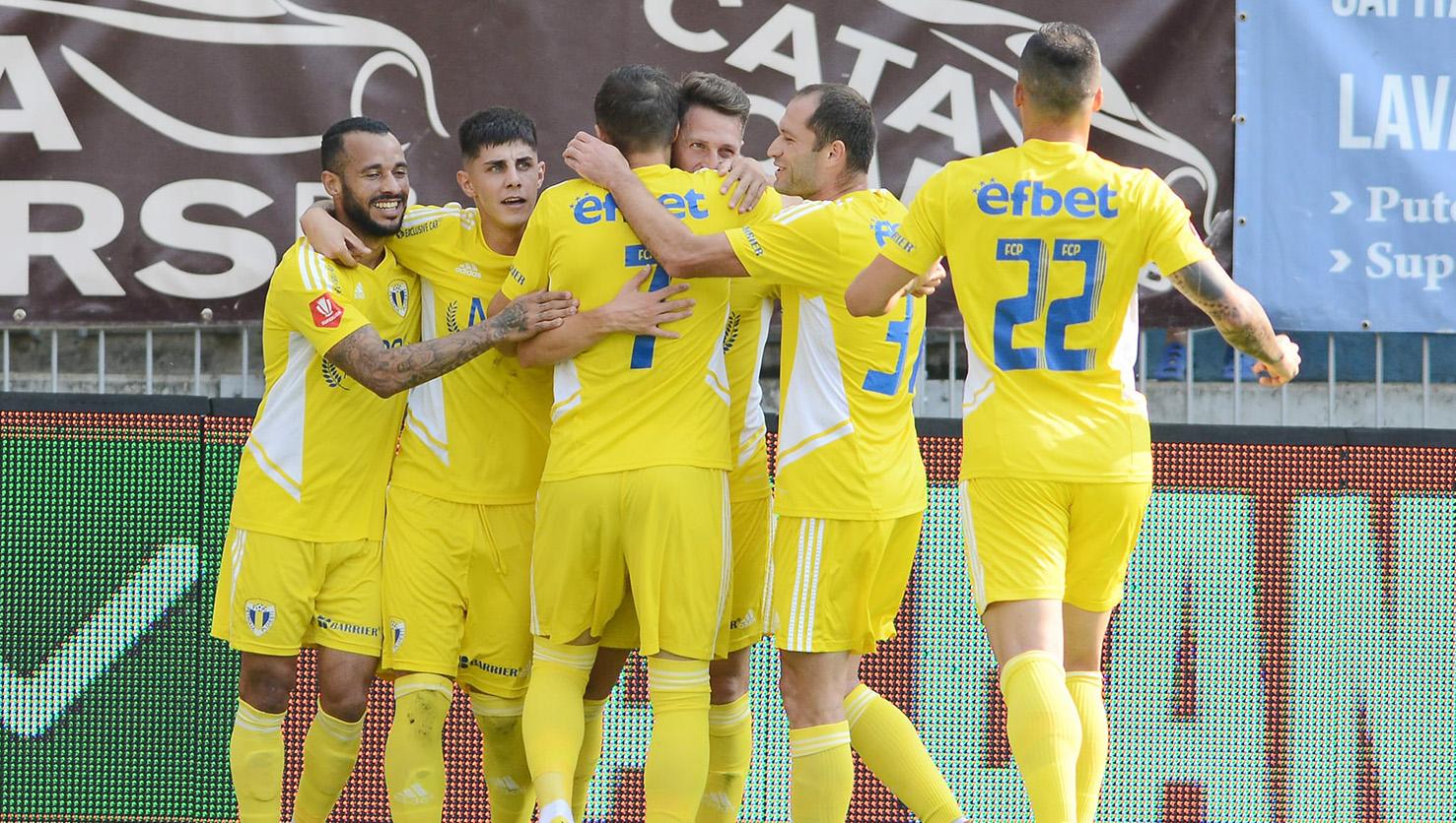 Petrolul a bifat a treia sa victorie consecutivă în deplasare şi e neînvinsă de şase etape, urcând provizoriu pe locul 3