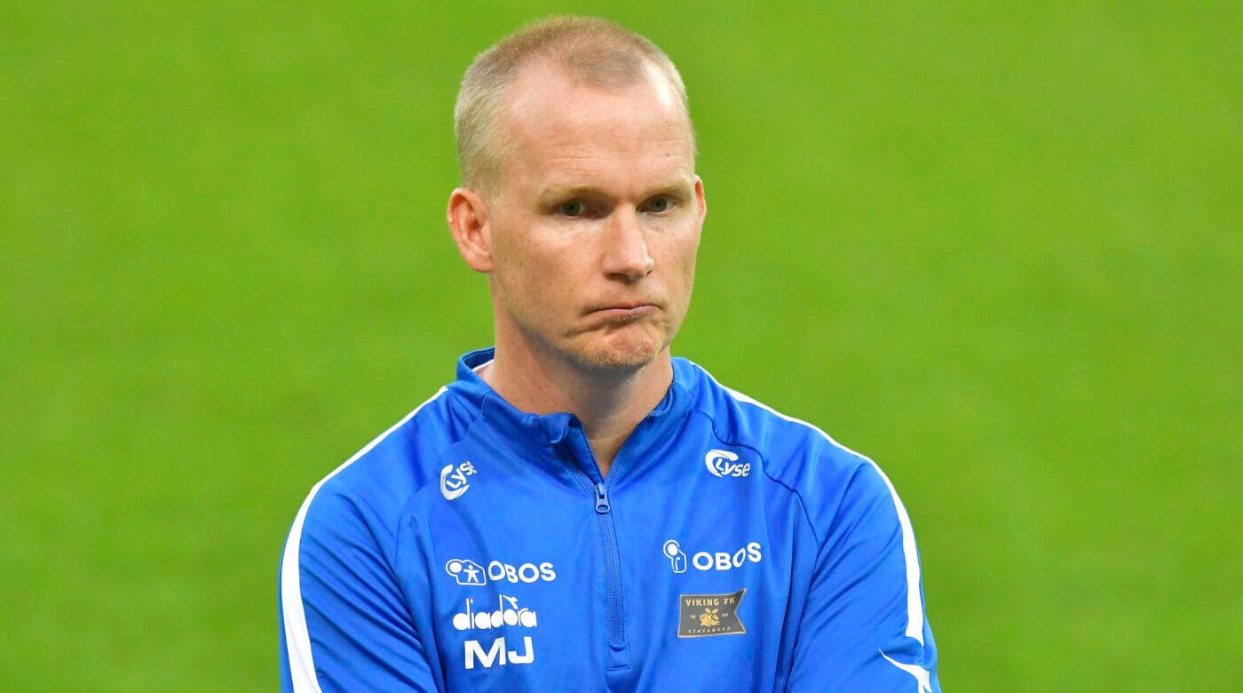 Unul dintre cei doi antrenori ai lui Viking, Morten Jensen, nu știe ce era în pungile de cadouri și nici de ce arbitrii le-au acceptat