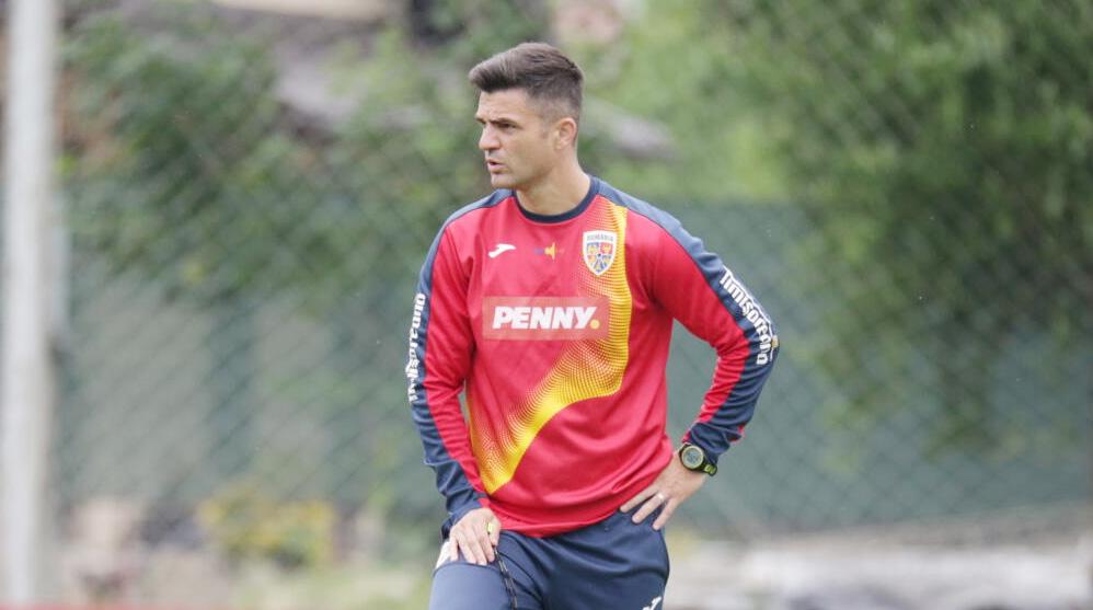 Florin Bratu a fost numit selecționer la naționalei U21 pe 9 august 2021, având un palmares de 2 victorii, 2 egaluri și 4 înfrângeri
