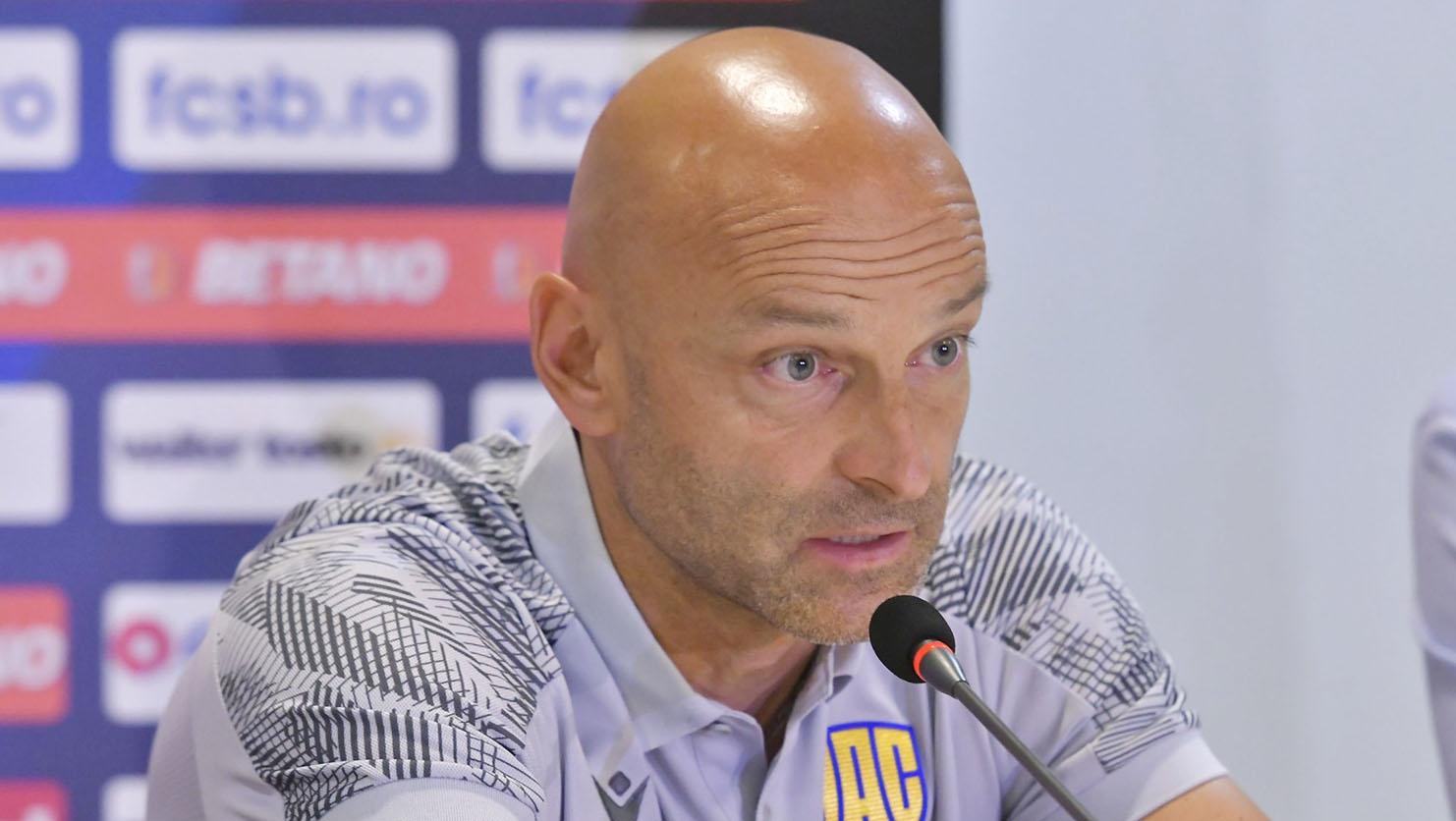 Adrian Gula, antrenorul echipei Dunajska Streda