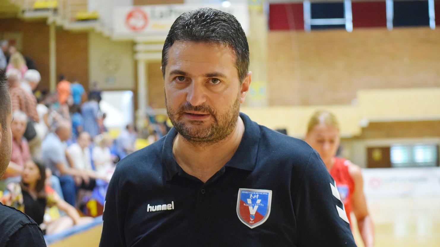 Florentin Pera ar fi vrut să prăgătească, în paralel, naționala României și ȚSKA Moscova