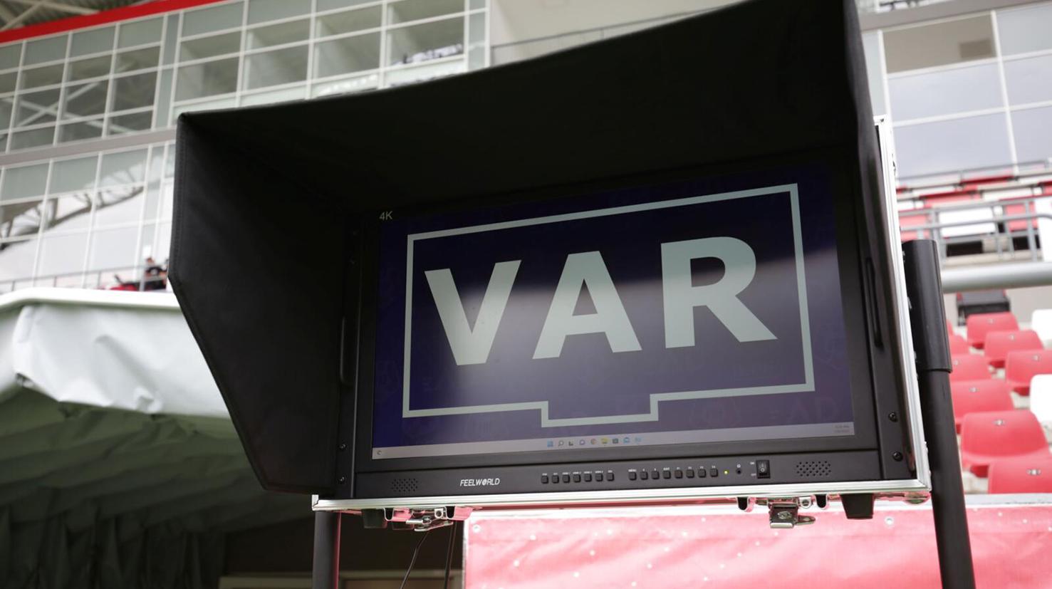 VAR