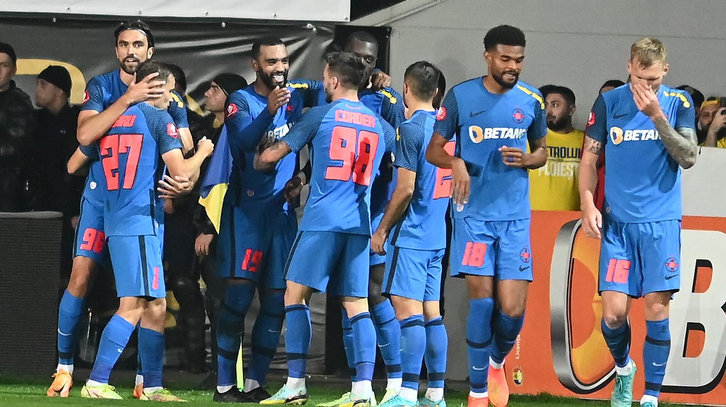 „Eu cred că Edjouma este un fotbalist extraordinar, dar eu îl văd mai mult decar”, a spus Gigi Becali