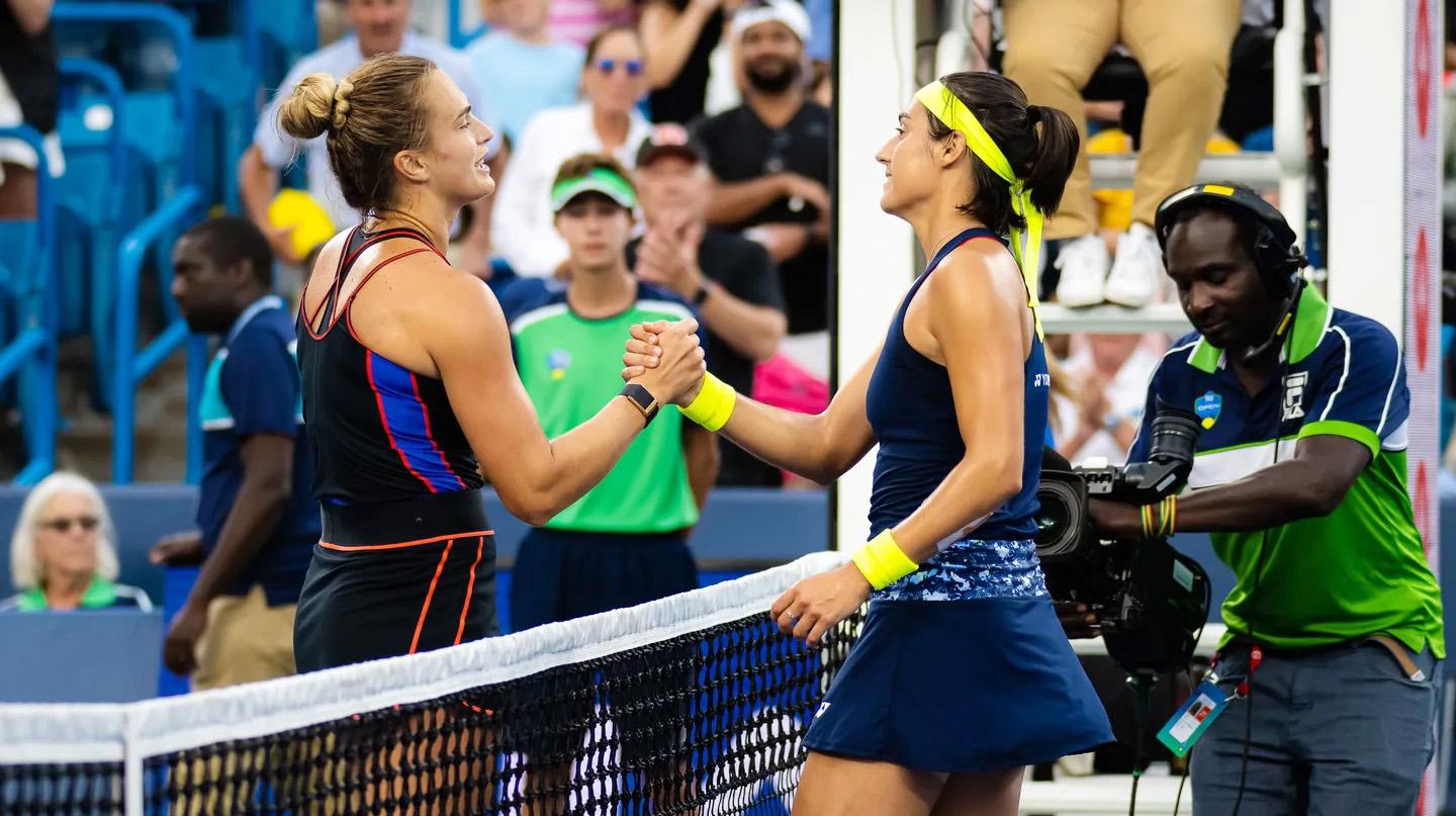 Aryna Sabalenka și Caroline Garcia au mai fost adversare de patru ori în circuitul WTA, scorul meciurilor directe fiind 2-2