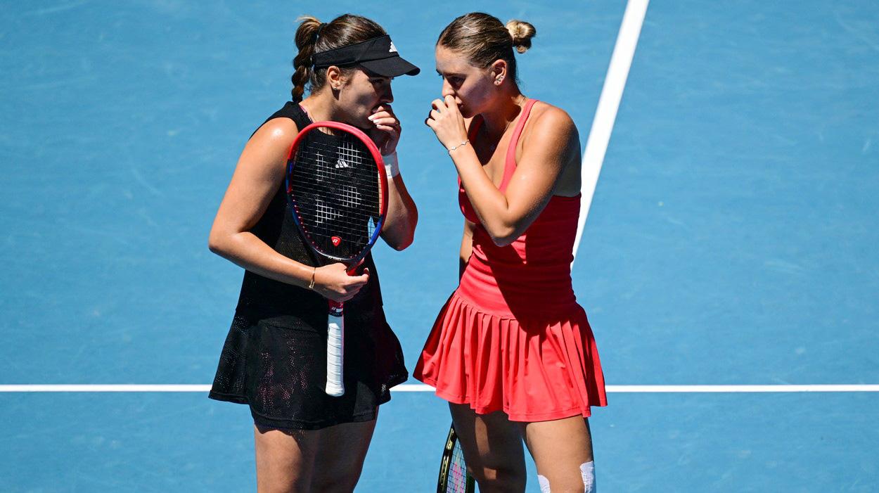 Gabriela Ruse și Marta Kostyuk