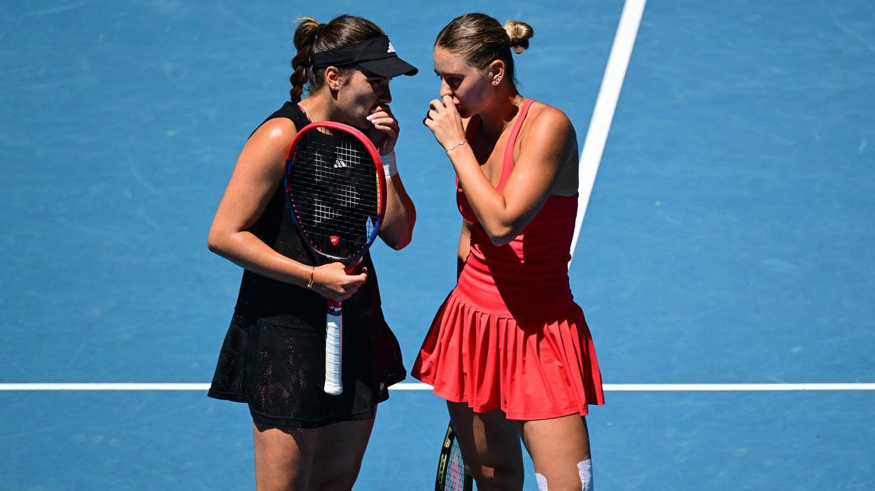 Gabriela Ruse și Marta Kostyuk