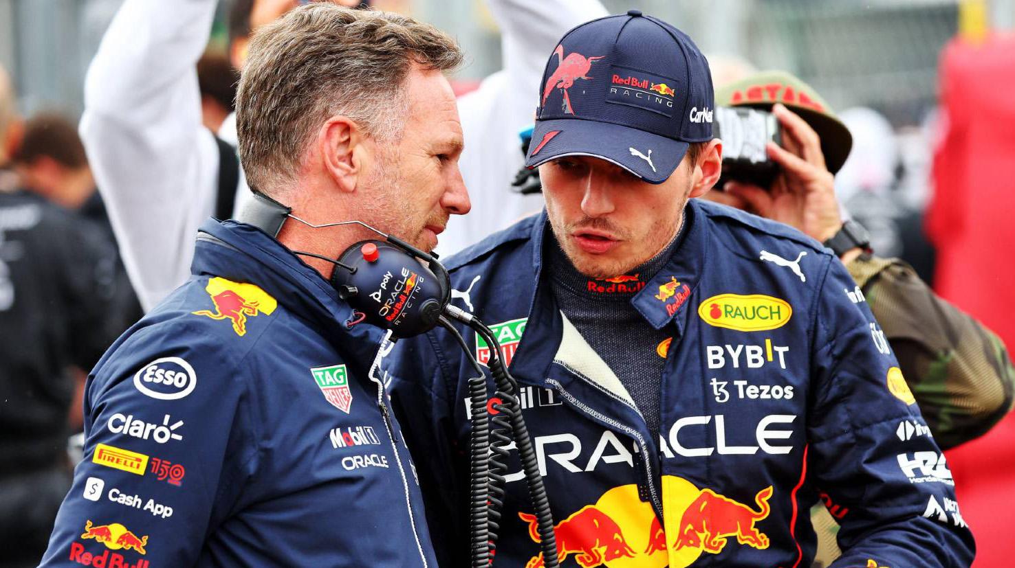 Christian Horner și Max Verstappen