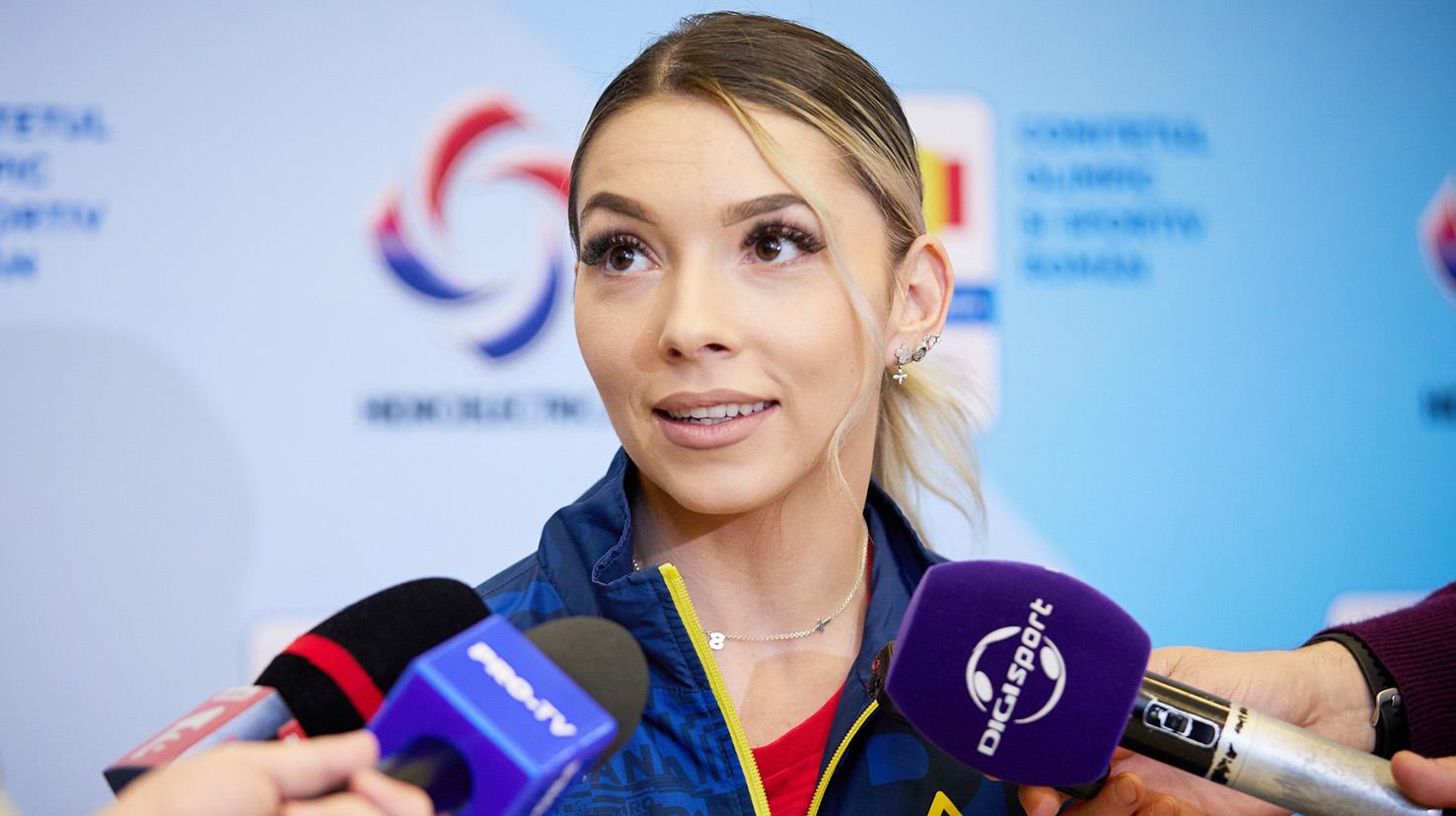 Bernadette Szocs