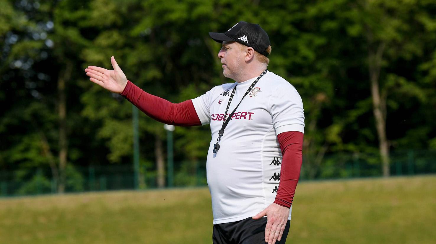 Demiterea lui Neil Lennon de la Rapid, analizată dur de presa internaţională: “Plăteşte preţul pentru forma mizerabilă a echipei”