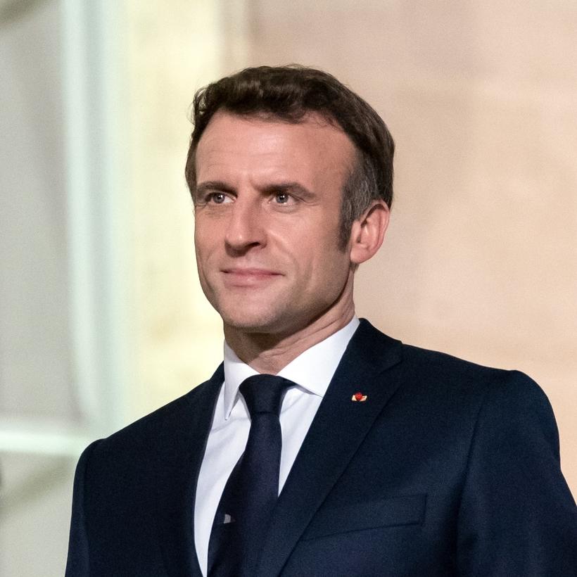 macron-fb