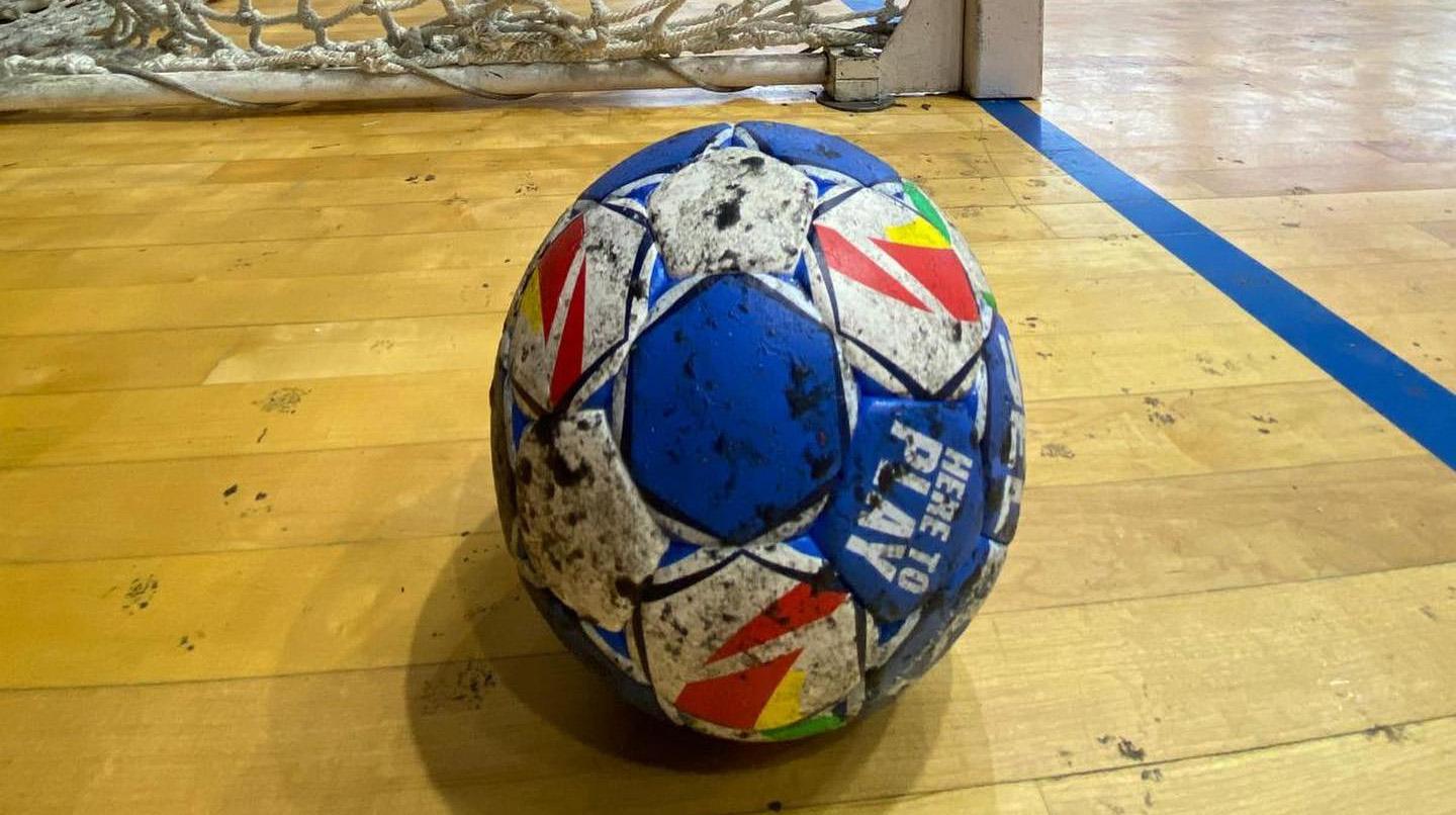 Minge de handbal