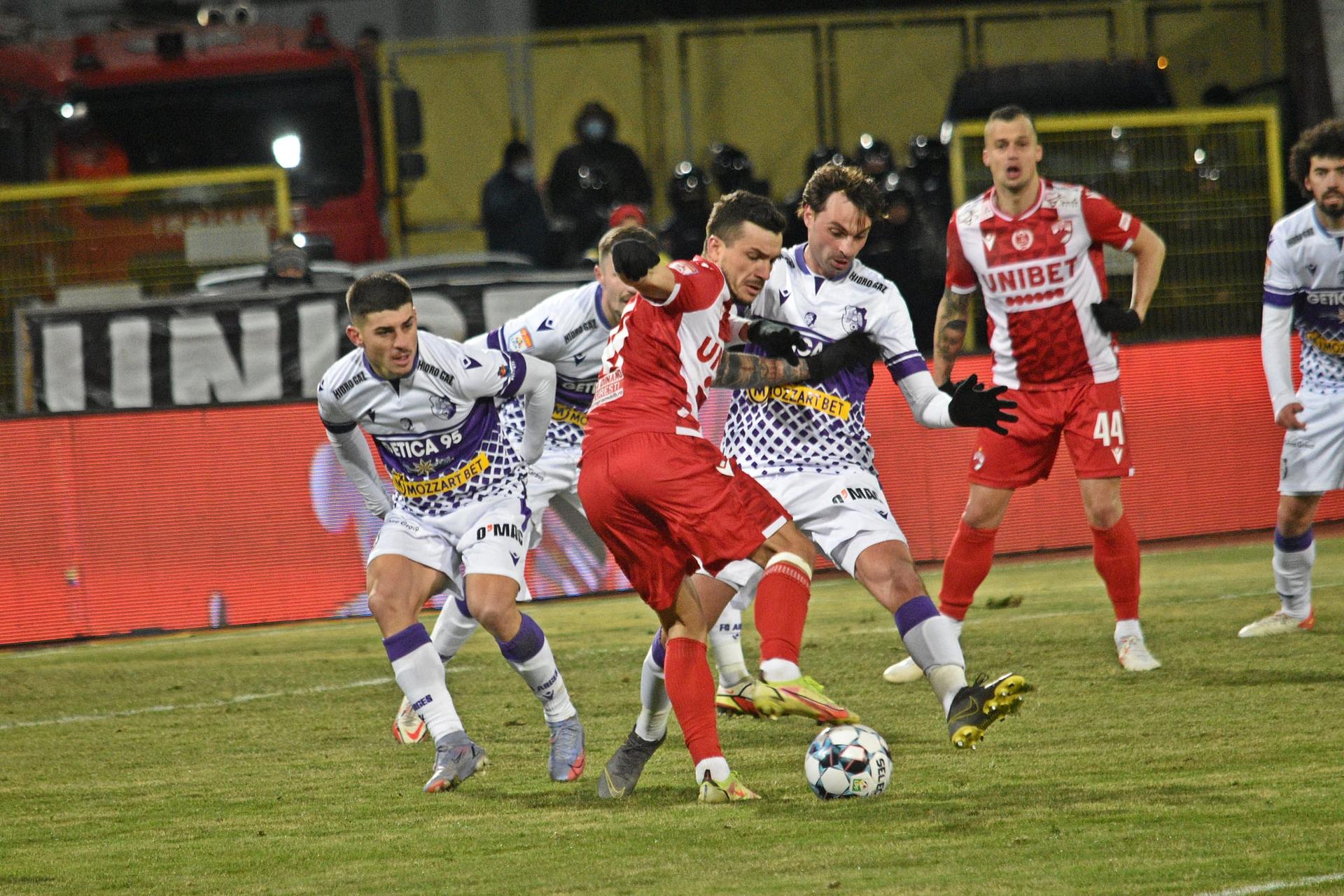 Dinamo vs FC Argeş