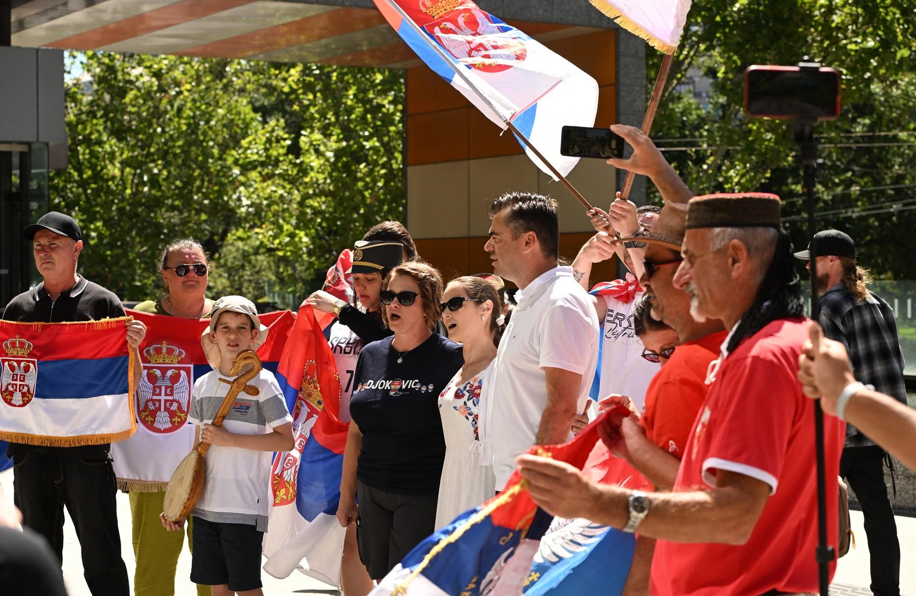 Susţinătorii lui Djokovic/Sursa foto: Profimedia Images
