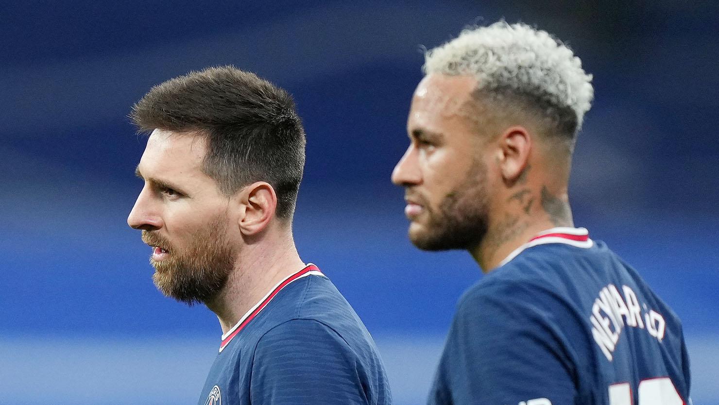 Argentinianul Lionel Messi și brazilianul Neymar nu se regăsesc printre cei 30 de jucători care au șanse să câștige Balonul de Aur 2022