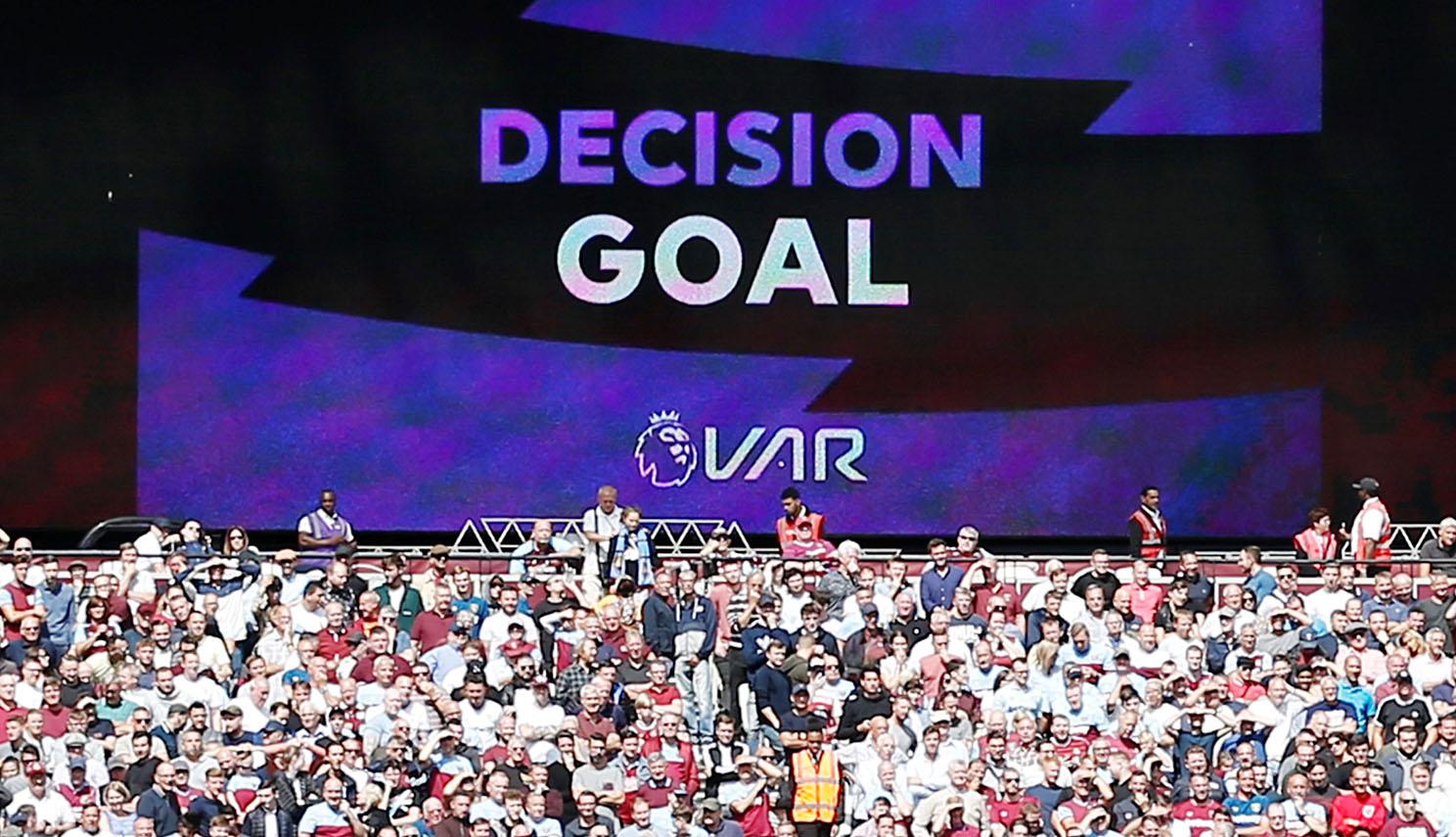 Sistemul VAR a fost introdus în Premier League în 2019