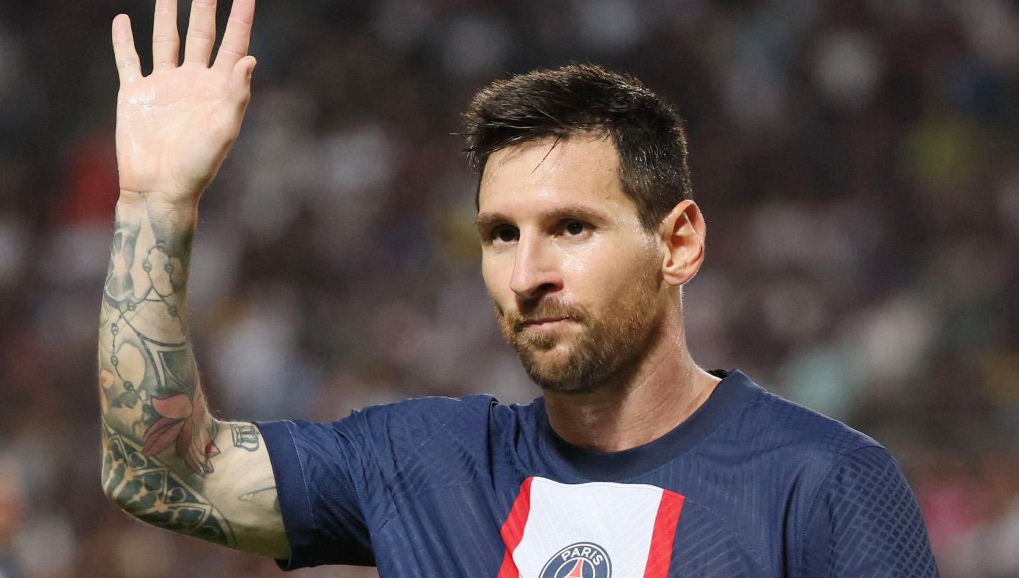 Pentru prima dată după 2005, Lionel Messi, de șapte ori câștigător al Balonului de Aur, nu se află printre cei 30 de nominalizați