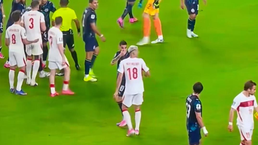 Miguel Almiron Mert Müldür