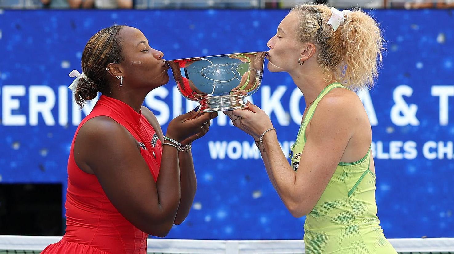 Taylor Townsend şi Katerina Siniakova