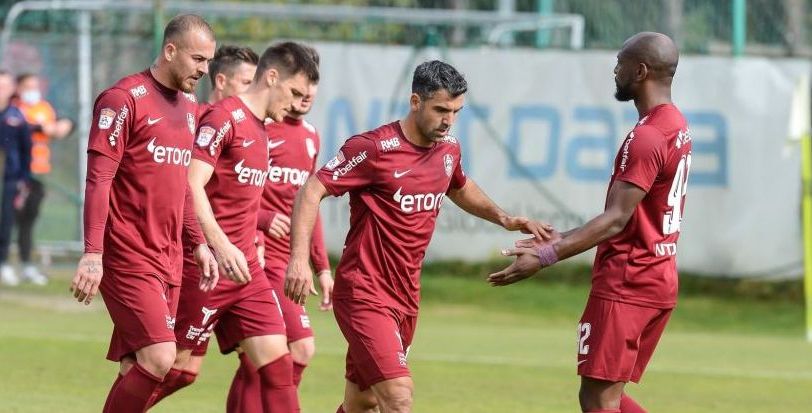 OFICIAL | CFR Cluj a anunţat încă o despărţire! ,,Favoritul” lui Petrescu a plecat din Gruia