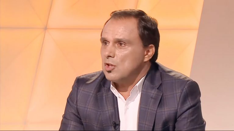 Basarab Panduru îl vede titular la națională, după ce a impresionat în Rapid – UTA: „Este un om pentru care te duci la stadion și cumperi un tricou”