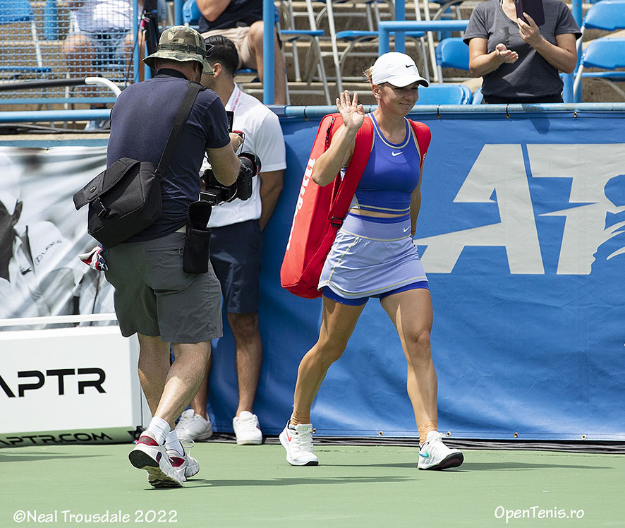 VIDEO Discurs amuzant al Simonei Halep după calificarea în Turul 2 la Citi Open! De ce a cerut spectatorilor - Realitatea Sportiva